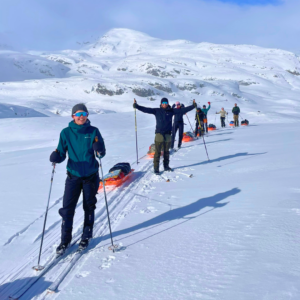 Vintereventyr med pulk og fjeldski inklusiv togrejse - 13/03/27 @ 13:00 - 22/03/27 @ 10:00
